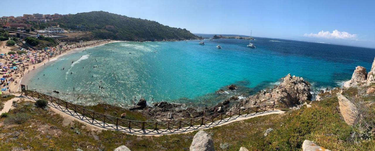 Le Ciliegie: Appartamento Moderno Isola Rossa Exteriör bild